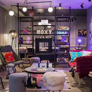 Otel Moxy Old Town, Bükreş